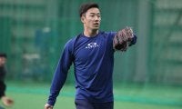 日ハム斎藤佑、救援2イニング目は8球3者凡退！　ここまで2回2四球2安打1失点