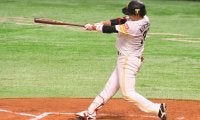 鷹、栗原が開幕スタメン当確の2安打、練習試合大勝締め　広島はドラ1森下が9失点