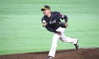 鷹ドラ3津森、12球団新人初勝利一番乗り！　史上初の初対戦満塁被弾から好投