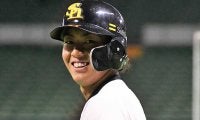 史上初の20代で300犠打　鷹・今宮が遂げる“非バント”への変貌