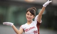 チュンチュンを抑え台湾No1チア・楽天モンキーズのリンダさん　とびきり笑顔で球場魅了