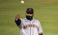 【MLB】121kg巨漢一塁手の“ヒップアタック”炸裂　走者激突に米同情「走馬灯見えただろう」