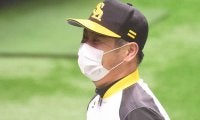 鷹が西武ニールの不敗神話止めた！　打線繋がり快勝の工藤監督「ついに止めました」