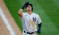 【MLB】「魔法使い」「言葉が出ない」　ヤ軍三塁手がファウルゾーンからダイレクト送球