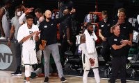 ヒート相手に最大23点差をひっくり返したバックス、今季東の第1シードが確定