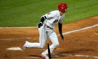 【MLB】大谷翔平、同点の“弾丸”4号2ラン「初球からいいスイング。打った瞬間に入ると」