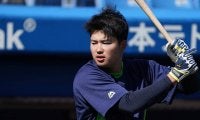 ありえない飛距離は「セ・リーグ版ギータ」　燕村上、右翼最上段に飛び込む衝撃の8号ソロ