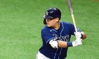 【MLB】筒香嘉智、対左腕の勝ち越し機で代打を送られる　2打席連続四球で打率.182のまま