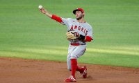 【MLB】小さな体から驚異の強肩…　エ軍フレッチャーのジャンピングスローが凄い