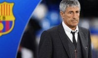 バルセロナがセティエン監督の解任を発表！