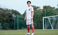 日本代表新アウェイユニに森保一監督「日本代表にふさわしいデザイン」、高倉麻子監督「国を背負う覚悟や決意を示してくれる一着」
