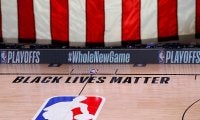NBAとNBA選手会が日本時間8月27日に開催予定だったプレーオフ3試合の延期を発表