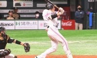 鷹・柳田が自身2年ぶり20号到達！　「半沢直樹」のテーマに乗って驚愕の逆方向ライナー弾