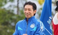 【新潟2R】内田博「リズム重視で」グレアリングアイが初勝利