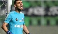 ブラジルの名門サントスの前守護神ヴァンデルレイが見せた驚異の超反応セーブ【アンビリーバブル・セーブス】