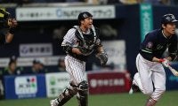 阪神・梅野隆太郎が「梅ちゃんバズーカ」の強肩と打撃でチームを引っ張る！