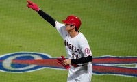 【MLB】大谷翔平が爆笑　会見に“乱入”親友右腕との珍問答に米笑撃「こういうの求めていた」