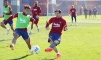 バルサ、スアレス退団後から初の練習を再開...ビジャレアル戦へ準備