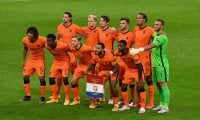オランダ代表、初陣に臨むフランク・デ・ブール新監督が25名を選出《UEFAネーションズリーグ》