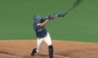 「正直フェン直だと…」日ハム大田、片手1本“怪力3ラン”にファン驚愕