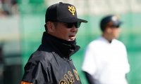 巨人・元木ヘッドが「可愛い」　小林の今季初安打に大喜びする姿にファンほっこり