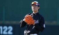 なぜ鷹はロッテ二木を打てない？　元MLB右腕が称える投球術「左足の上げ下げで」