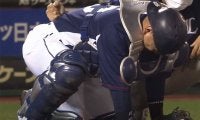 「ダイレクトヒットは痛い…」西武森友哉、ファウル下半身直撃＆悶絶にファン心配