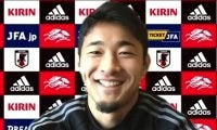 日本代表デビューのDF菅原由勢、右サイドバックででプレーするためには「越えなくてはいけない壁が数多く存在する」