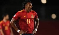 スペイン代表、2年ぶりの敗戦、公式戦無得点は4年ぶり