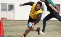 【One Rugbyの絆】聴覚を頼りにボールを繋ぐ　ブラインドラグビーがぶち壊す「先入観」という壁