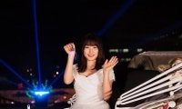 桜井日奈子　光のトンネルを「ドレスのまま駆け抜けたい！」