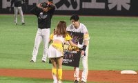 鷹・周東「ホッとした」　12戦連続盗塁のプロ野球新記録に「早くラクになりたい」