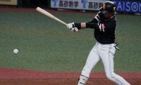 鷹・周東、連続盗塁は13試合でストップ　2安打放つも盗塁チャンスなし