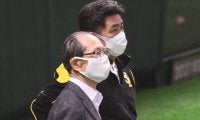 ソフトバンク、王会長視察に指揮官「背筋が伸びる」　4年連続日本一へ軽め調整