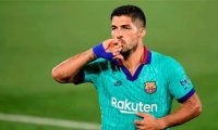 4シーズンの契約延長を要請していたスアレス バルサは年齢を度外視できず移籍へ