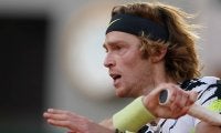 ルブレフが予選敗退もティエムに快勝! 躍動した1年を勝利で終える