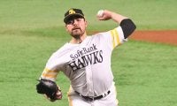 鷹ムーアが7回まで無安打投球　日本シリーズでのノーヒットノーランなら史上初