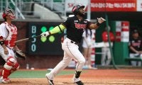 韓国2冠王、ロハスJr.日米争奪戦に発展へ　米メディア「3つの日本球団からも興味」
