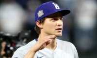 【MLB】「なんて美しい…」美人妻はシースルードレス　ド軍イケメン内野手の結婚にファン祝福