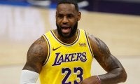 レブロンは開幕に向けて準備万端？　「肉体の状態が今の自分の完成度を教えてくれる」