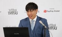 鷹・柳田悠岐を球団GMも大絶賛　6.1億円更改に「見合った金額じゃないかと」