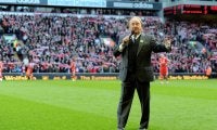 『You'll Never Walk Alone』で知られる歌手ジェリー・マースデン氏が死去
