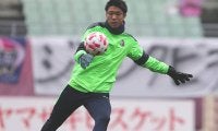 福岡、C大阪GK永石拓海を期限付き移籍で獲得「どんな時も熱い気持ちで戦います」