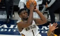 【NBA】ザイオンが“ぶつかり合い”完勝　120kg相手の空中戦に米衝撃「これは信じられない」