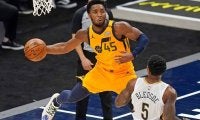【NBA】いつ確認した？　ミッチェルの体投げ出すノールックパスに米反響「すげぇな」「綺麗」