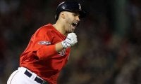 【MLB】「史上最も力感のないスイング」で球は夜空に…レ軍大砲の衝撃ドライバーショット
