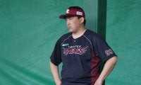 楽天石井監督、野村克也さん一周忌で恩返し誓う　「しっかりと成績を収める」