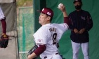 田中将大、3度目ブルペン入りで今キャンプ最多73球　捕手石原に「ナイス、ストップ！」