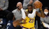 レイカーズがウルブズを破って今季22勝目を獲得…レブロンは30得点13リバウンドのダブルダブル