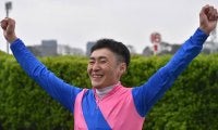 【JRA】佐久間寛志騎手が2月末で引退、テイエムトッパズレとのコンビで障害重賞3勝